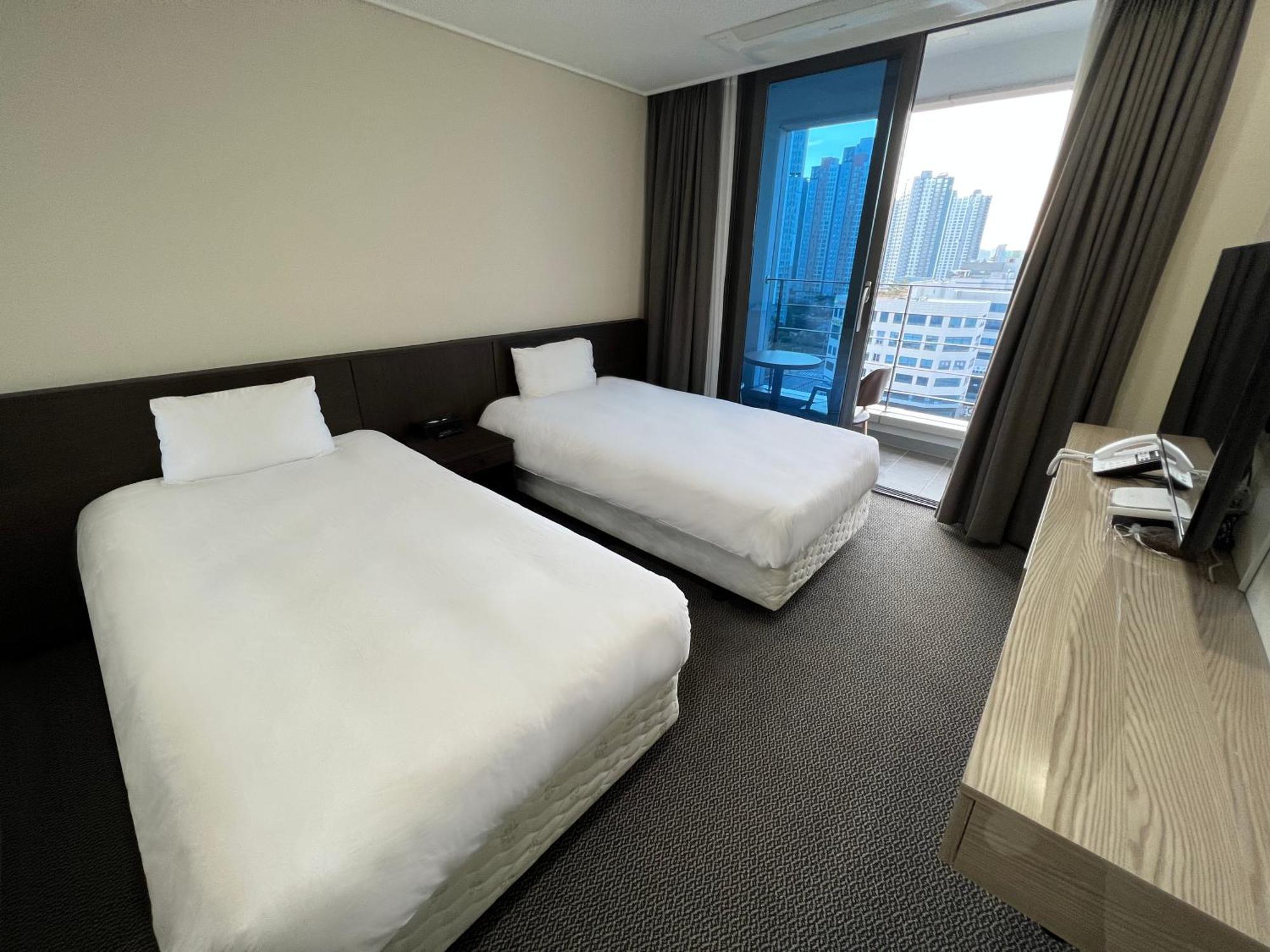 Incheon Rivieraverium Hotel Eksteriør billede